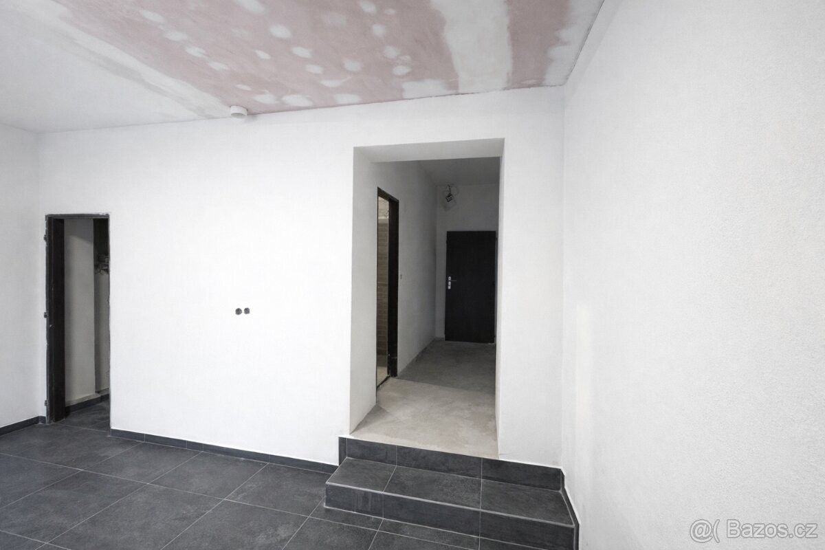 Pronájem byt - Hradec Králové, 500 06