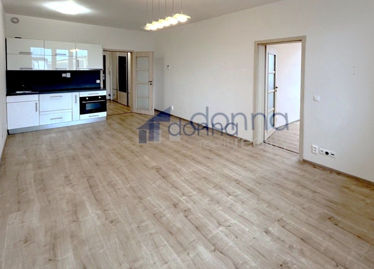 2+kk, Freyova, Praha, 43 m²