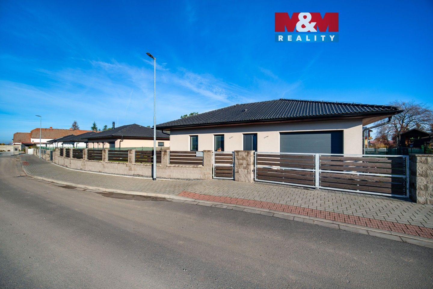 Rodinné domy, Za Sokolovnou, Chrast, 170 m²