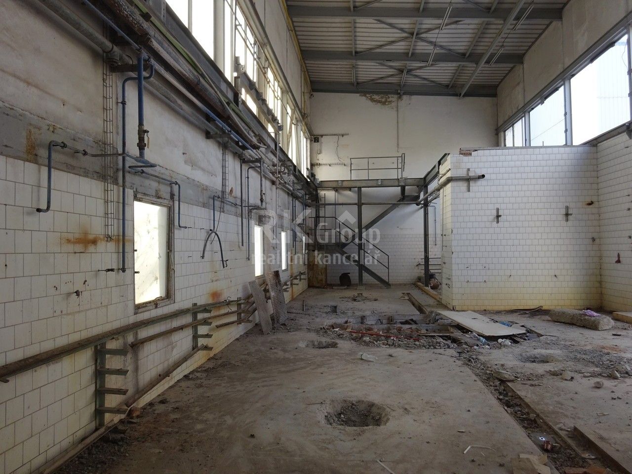 Sklad · 376 m² · Šamotka, Rakovník - 4