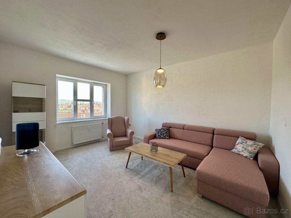 Pronájem byt - Strážnice, 696 62