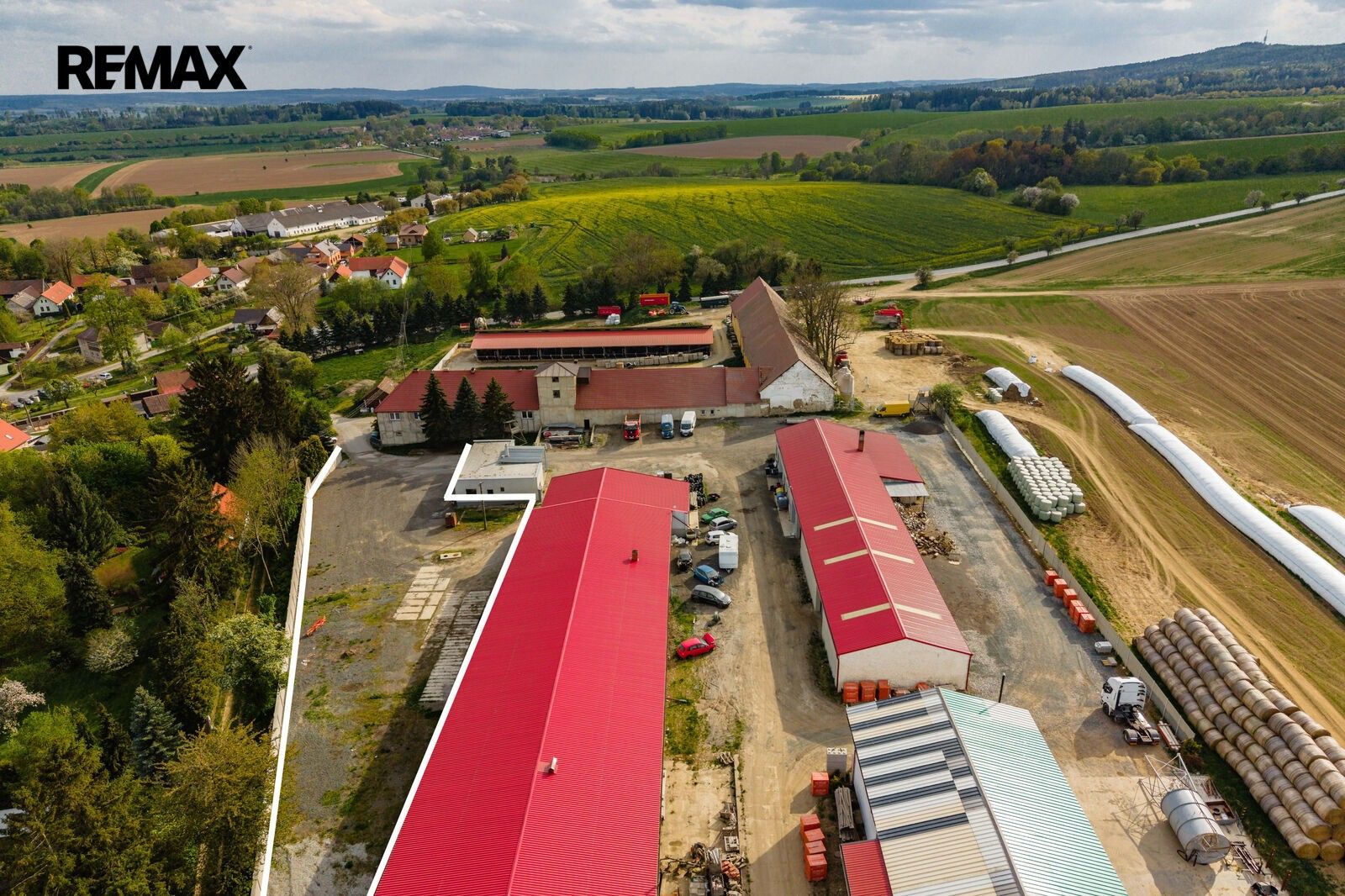 Sklad · 1 400 m² · Buřenice - 4