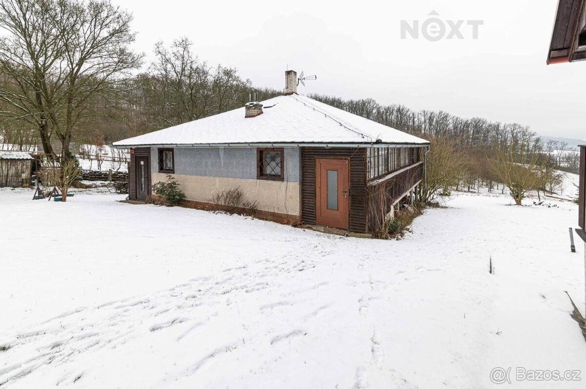 Chaty, Křivoklát, 270 23