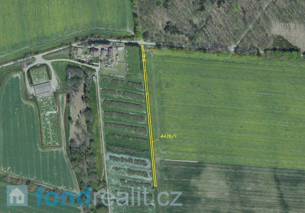 Prodej pozemek - Benešov, Česko, 735 m²