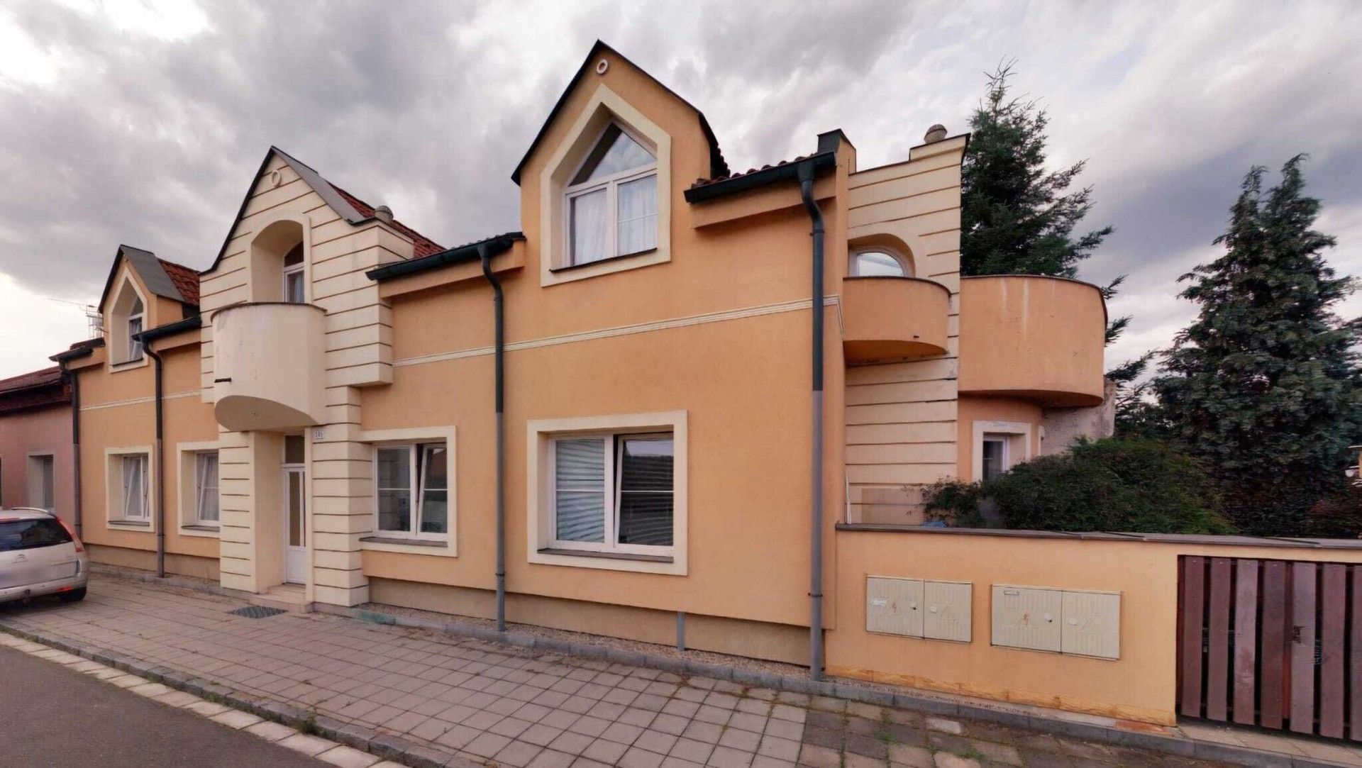 Rodinné domy, Tolarova, Pardubice, 341 m²