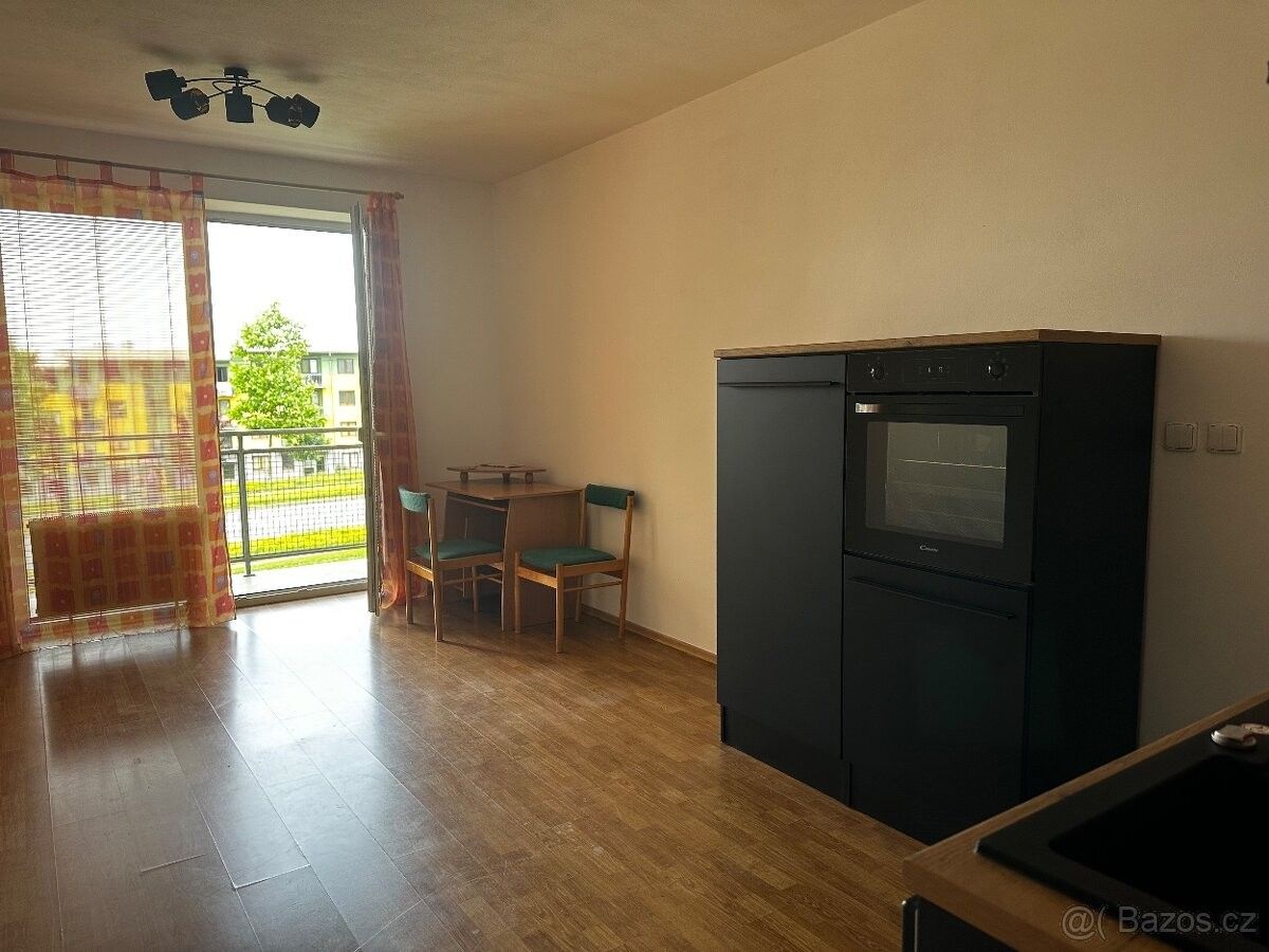 Byty, Jihlava, 586 01