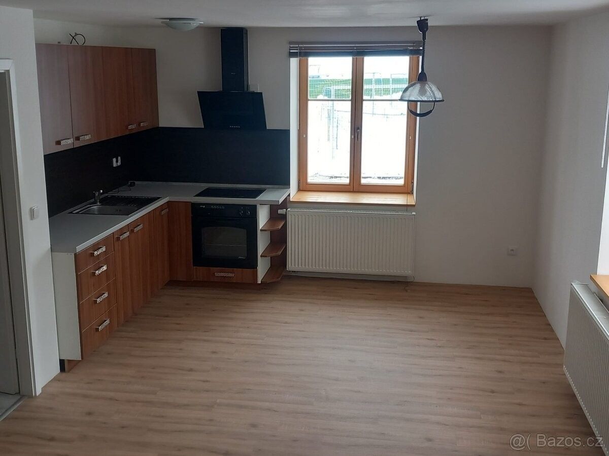 Pronájem byt - Varnsdorf, 407 47