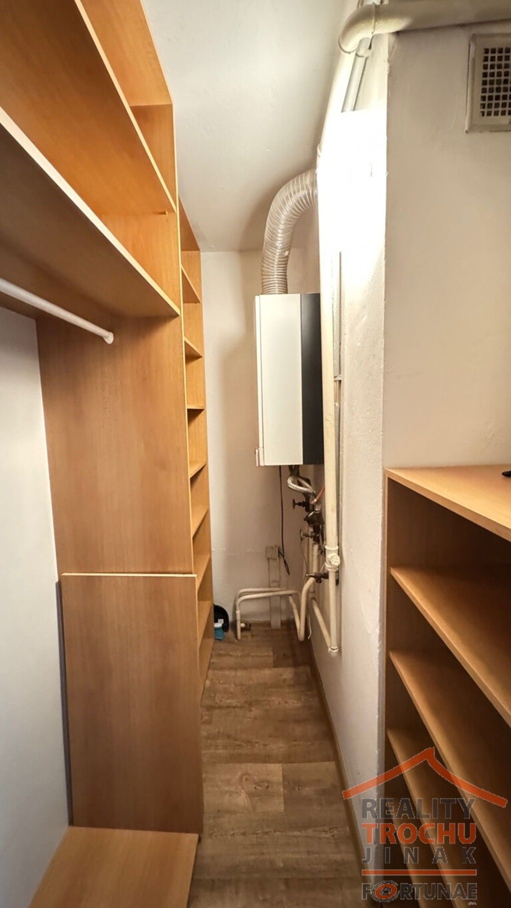 Byt 1+1 · 36 m² · Kyjevská, Hradec Králové Věkoše - 4