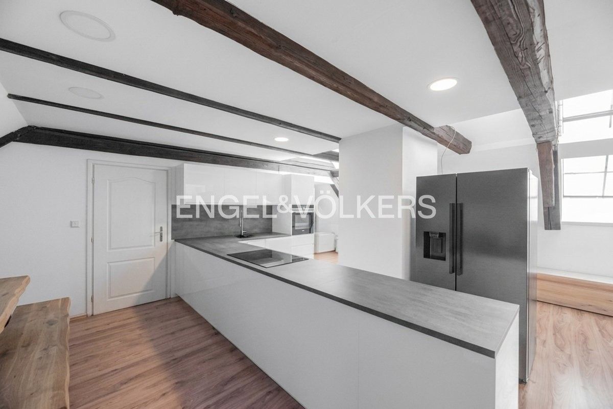 3+kk, Prokopská 296, Praha Malá Strana, 150 m² - 2