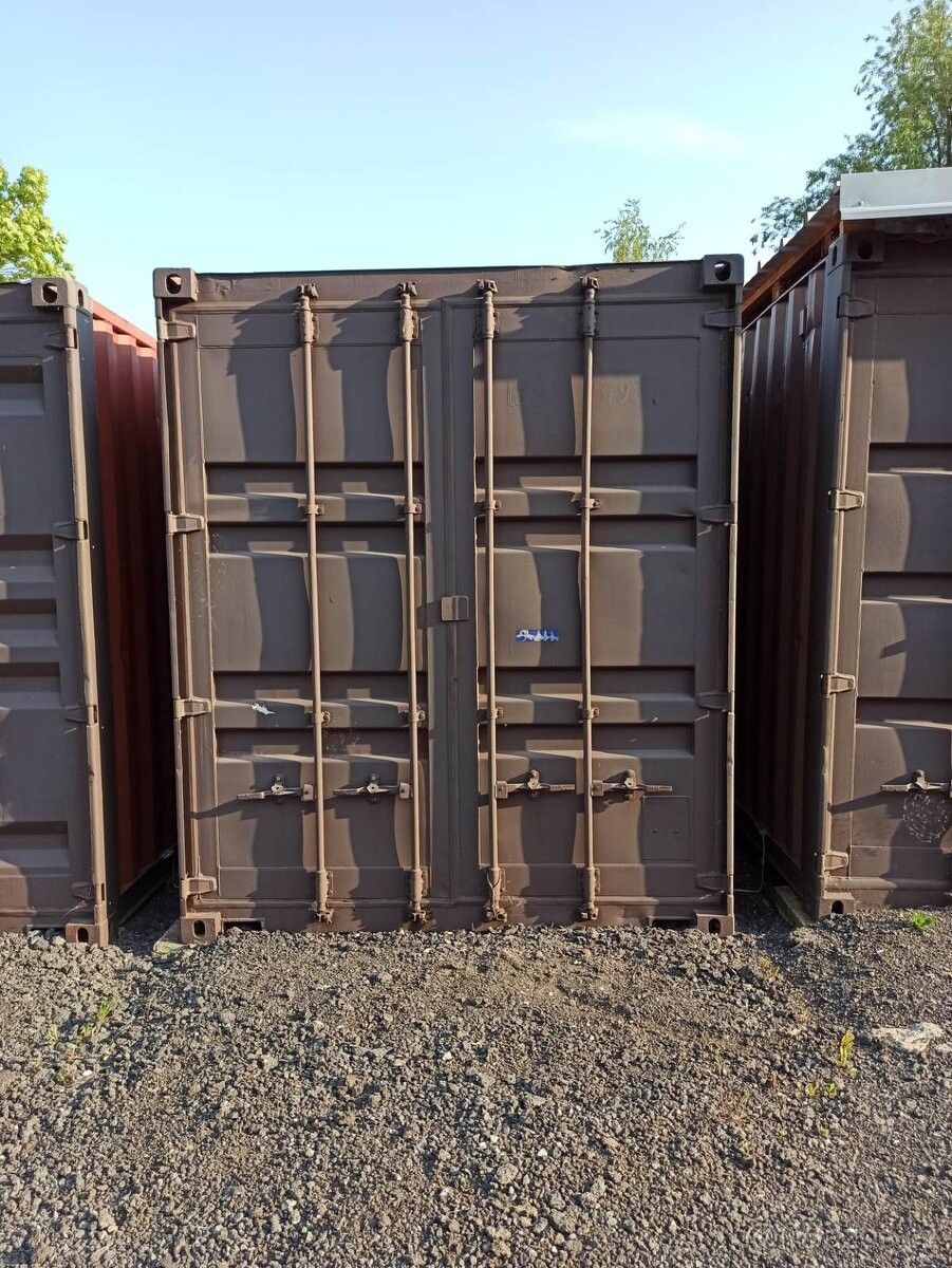 Sklady, Železnice, 507 13