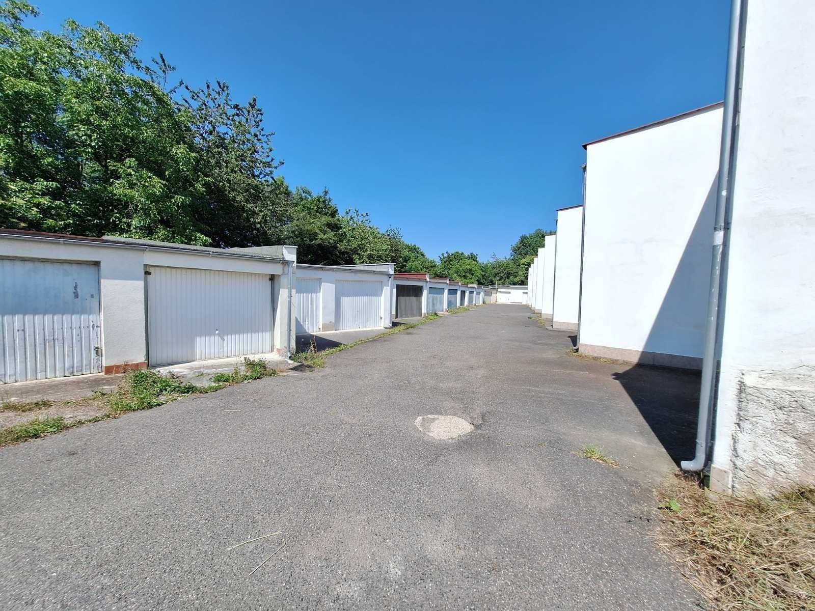 Garáže, Houdova, Praha - Košíře, 17 m² - 1