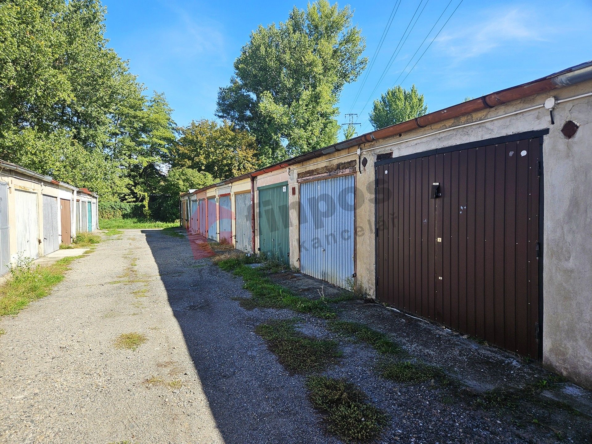 Garáže, Bezručova 3797, Mělník, 18 m² - 1