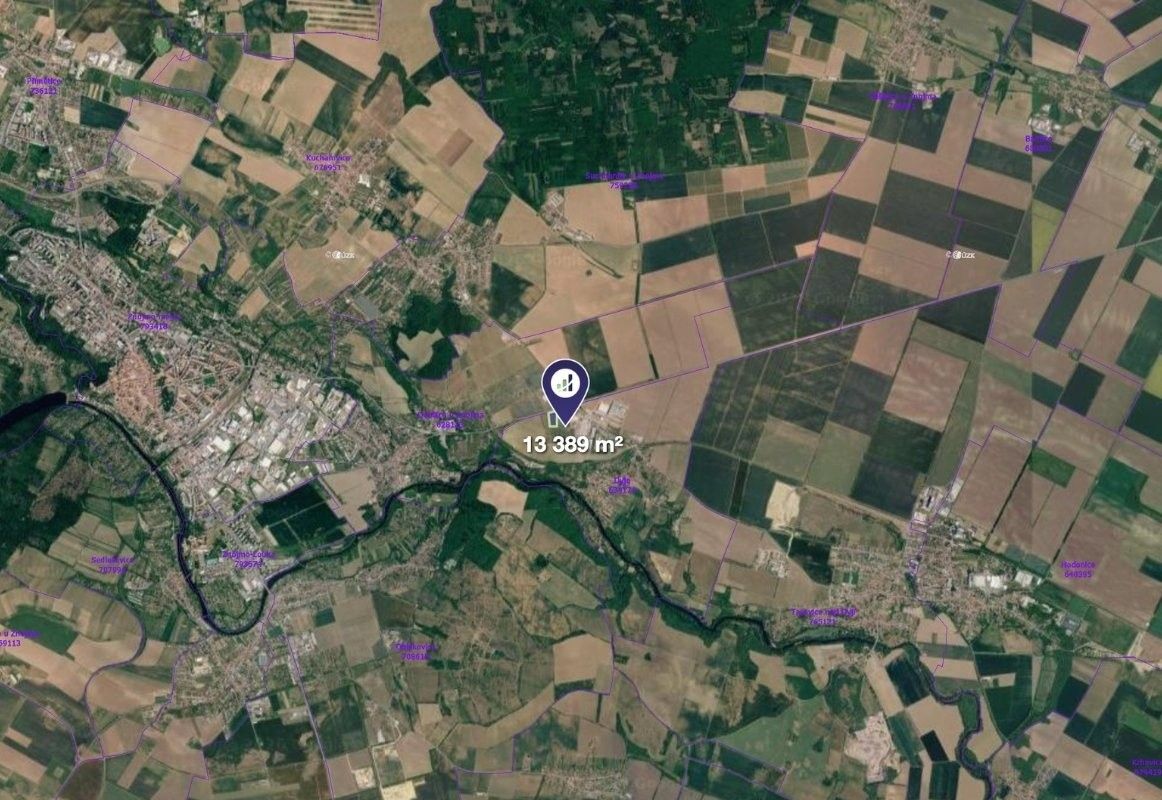 Prodej komerční pozemek - Dyje, 13 389 m² - 2