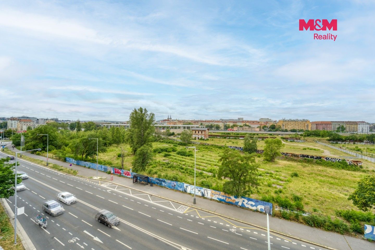Byt 2+kk · 54 m² · Argentinská, Praha - 3