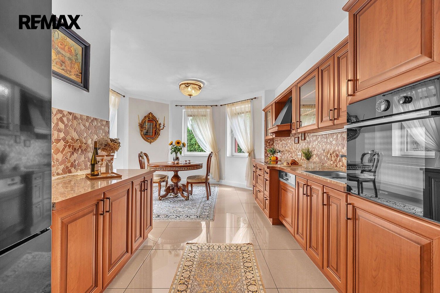 Rodinné domy, Šestajovice, okres Praha-východ, Středočeský kraj, 285 m² - 1