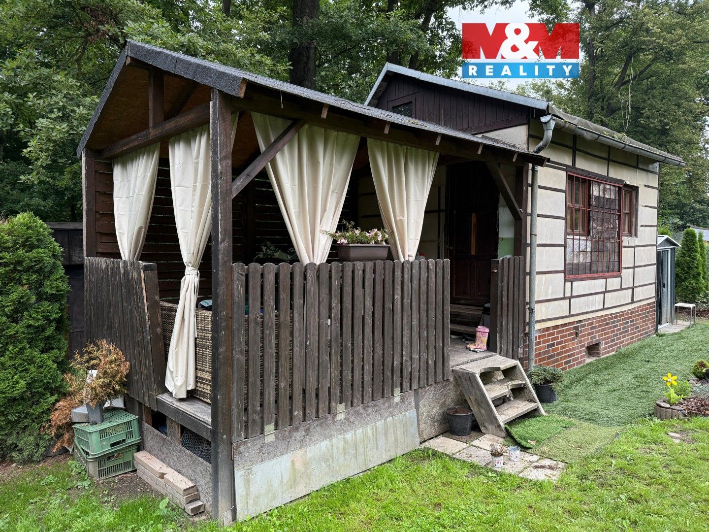 Chaty, Na Nábřeží, Havířov, 15 m²