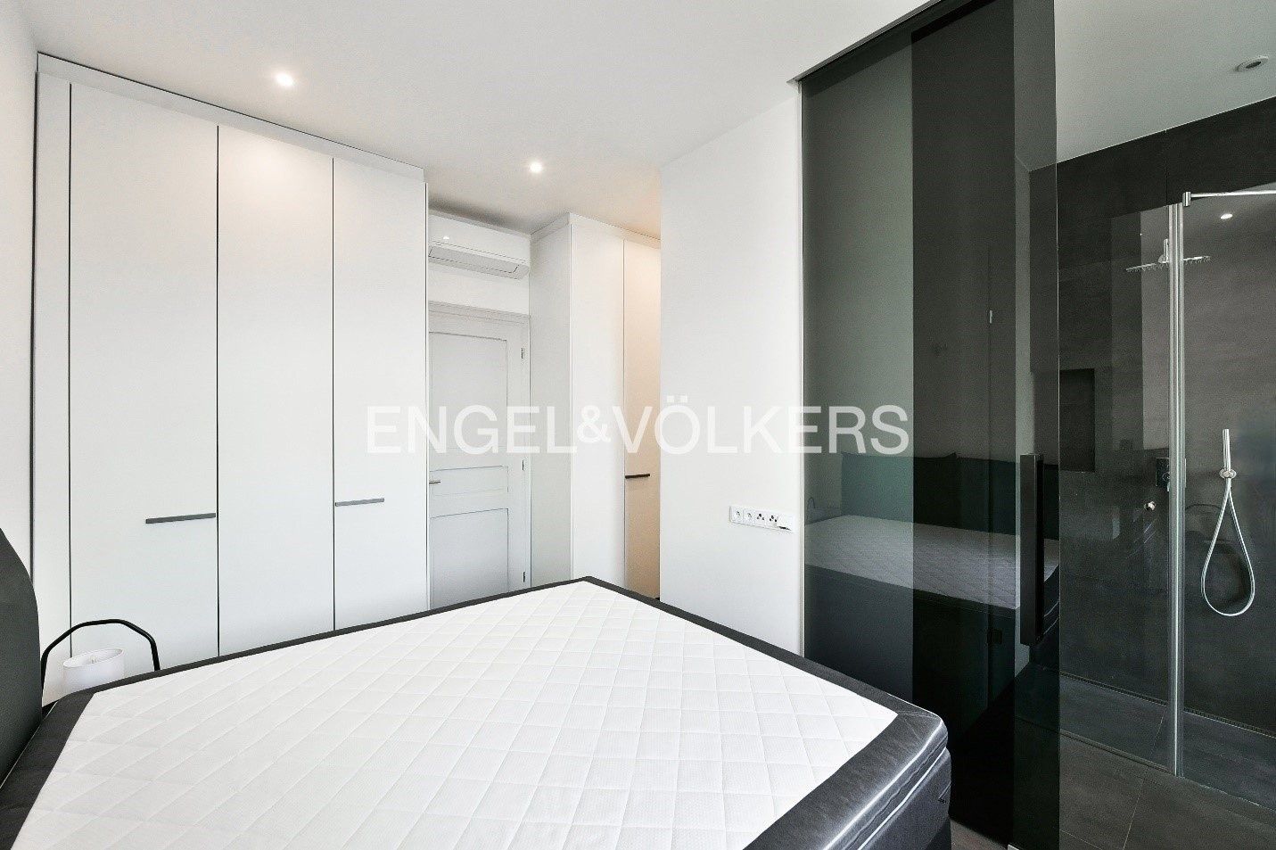 Pronájem byt 3+kk - Laubova 1689, Praha Vinohrady, 95 m² - 5