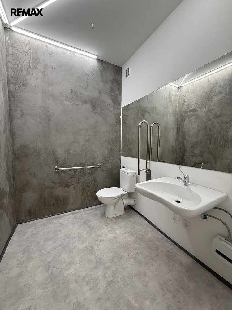 Pronájem komerční - Ludvíka Podéště, Ostrava - Poruba, 172 m² - 5