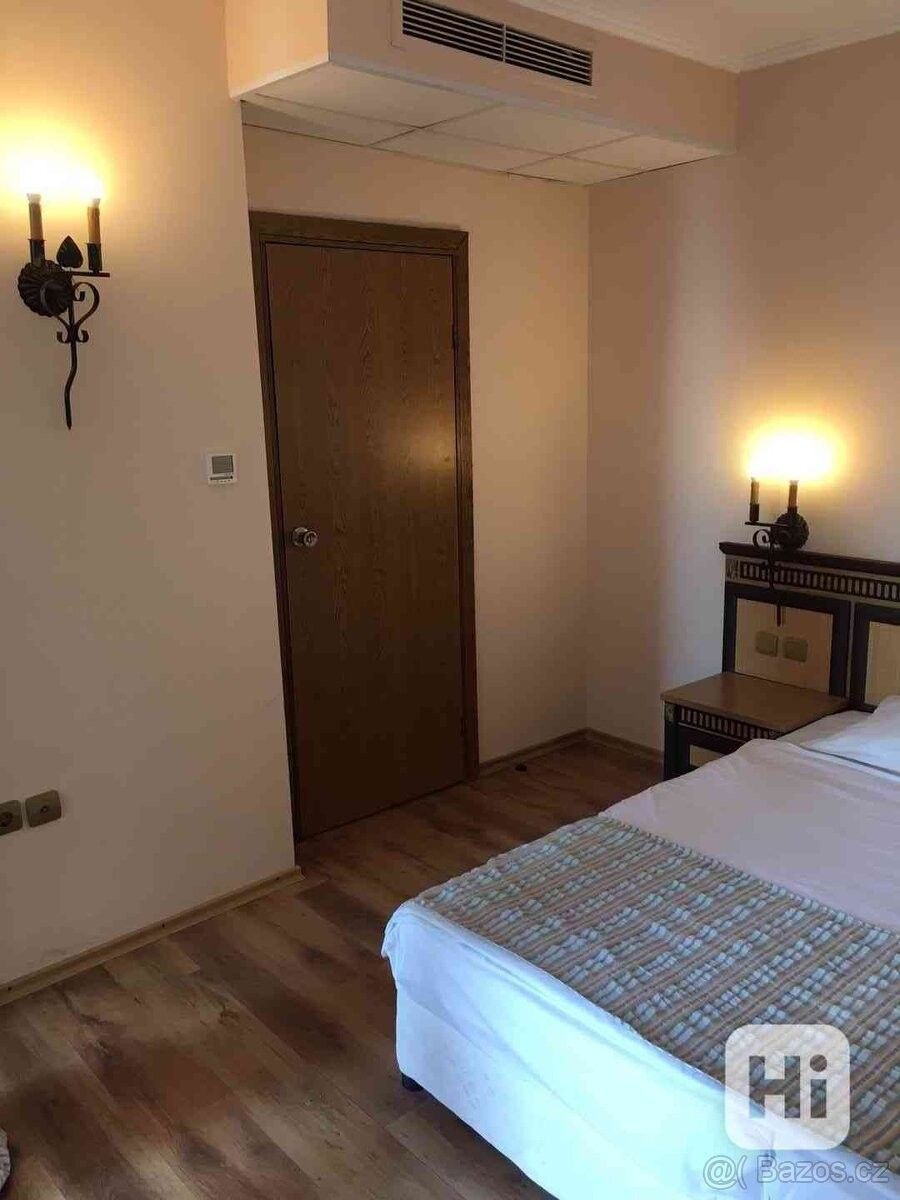 Pronájem byt - 987 66, Zahraničí