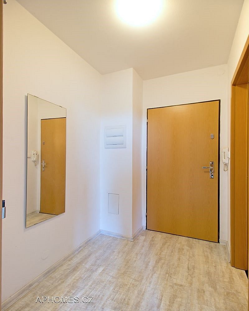 Pronájem byt 1+1 - Praha - Michle, okres Praha 4, Hlavní město Praha, 40 m² - 5