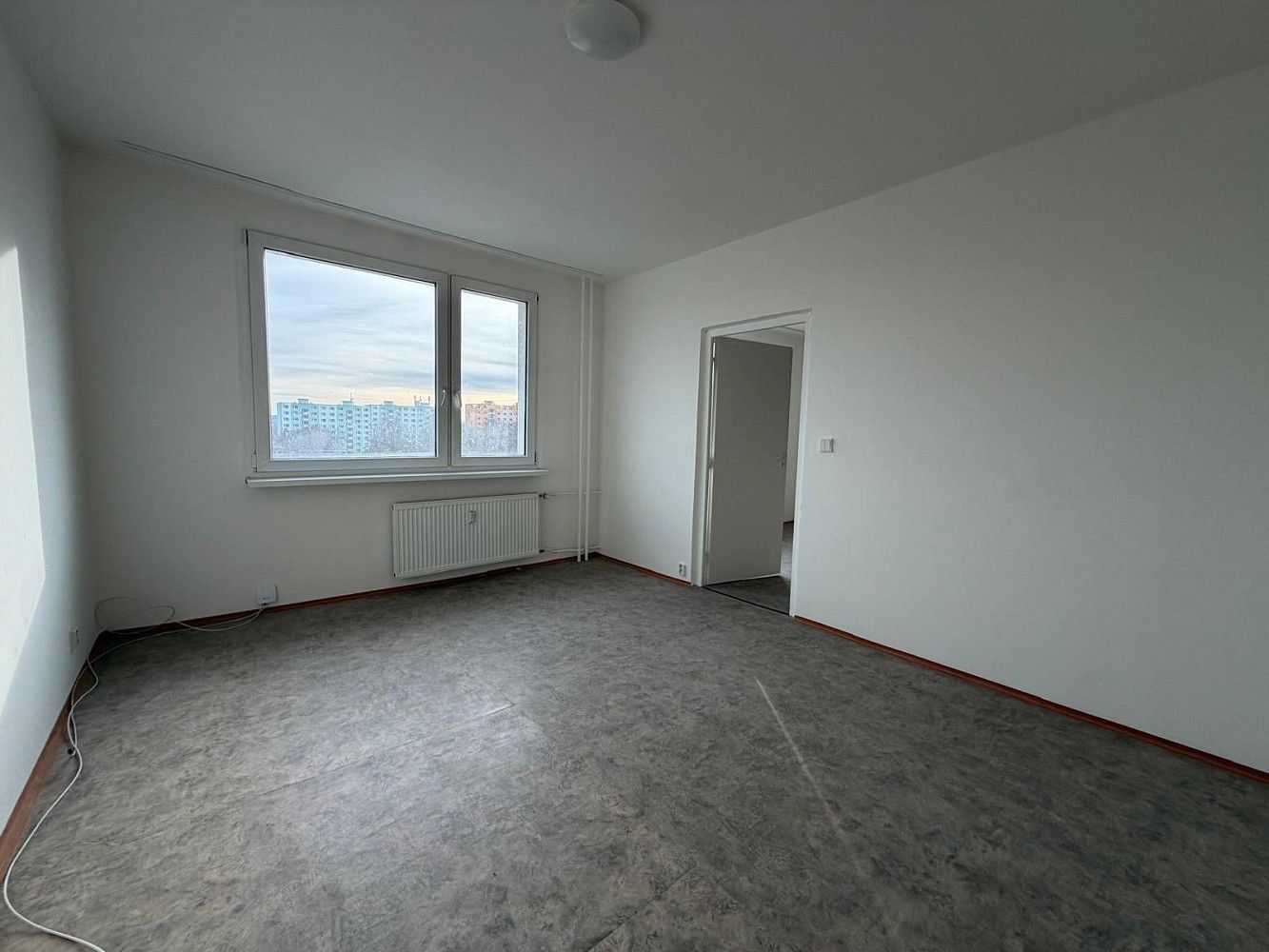 Byt 1+1 · 35 m² · Písečná, Chomutov - 3