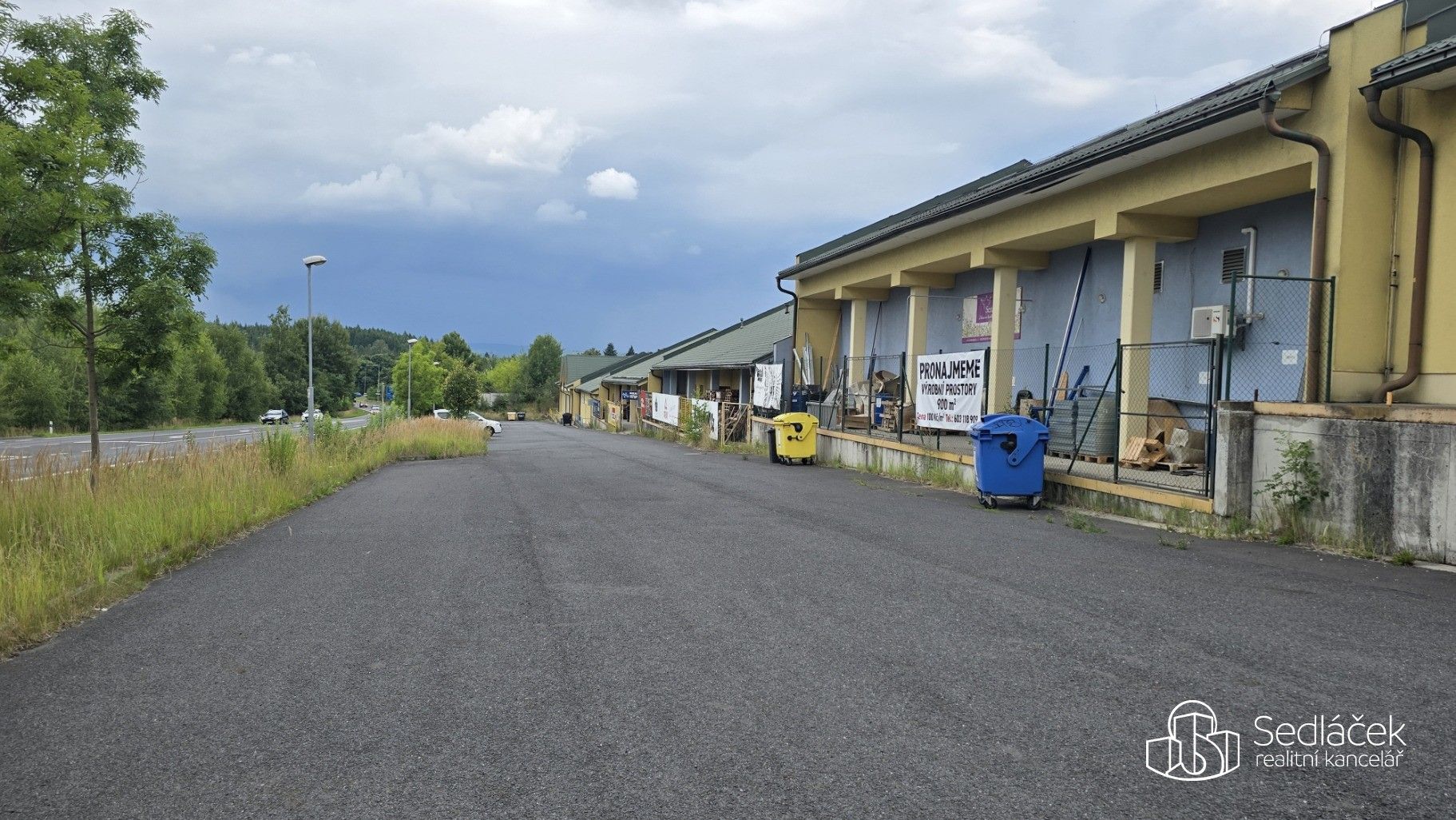 Pronájem obchodní prostory - Trocnovská, Sokolov, 876 m²