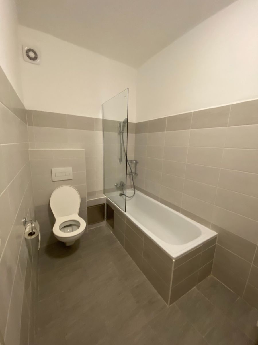 Pronájem byt 3+1 - Velké náměstí, Písek - Písek, Jihočeský kraj, 100 m² - 5
