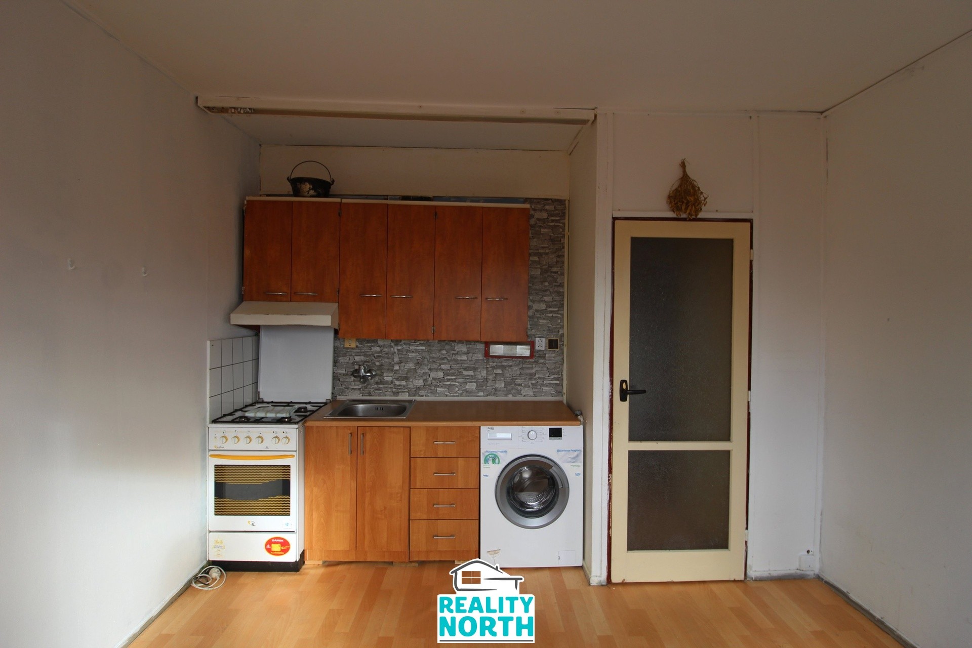 1+1, SNP, Ústí nad Labem, 38 m² - 2