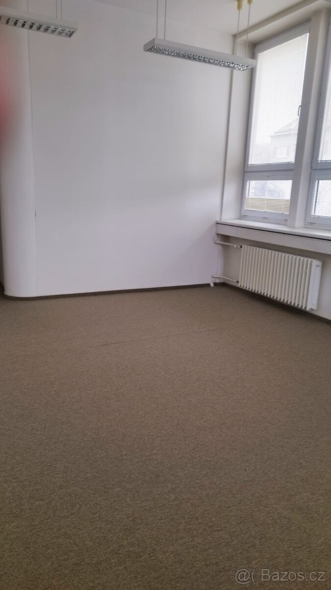 Kancelář · 23 m² · Zlín, 763 02 - 3