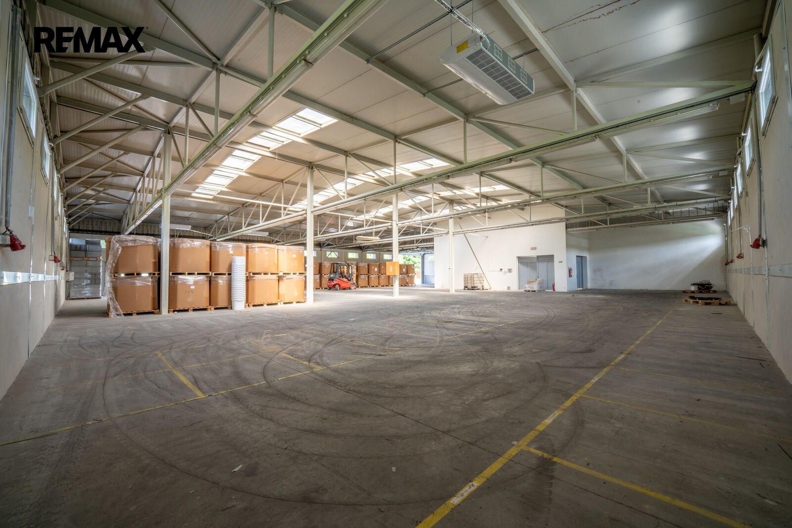 Výrobní prostory · 1 335 m² · Kateřinice - 4