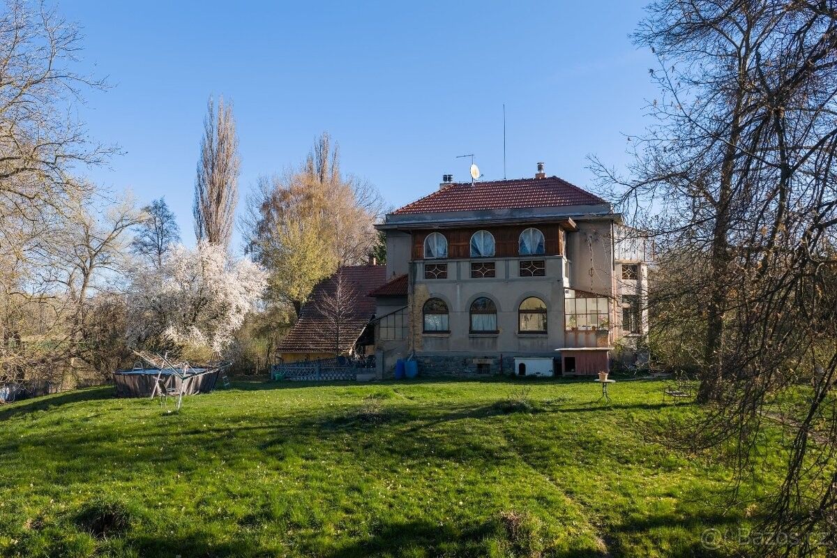Rodinné domy, Kouřim, 281 61 - 2