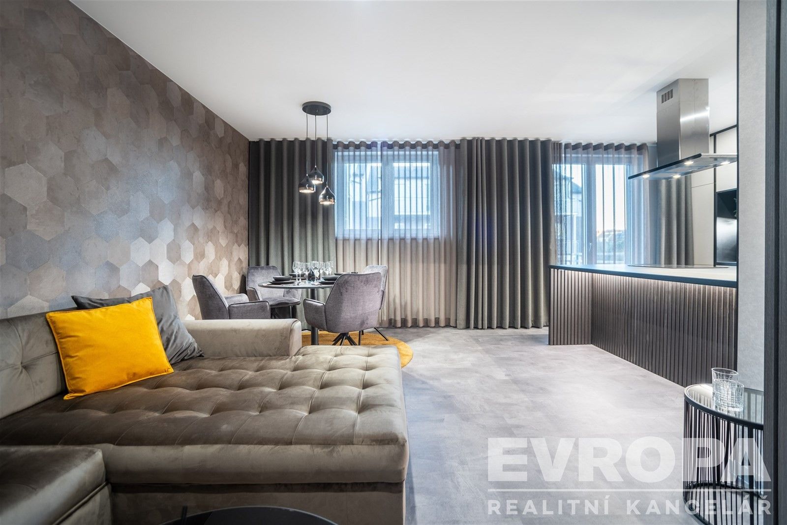 Prodej byt 3+kk - Vochov, 80 m² - 1