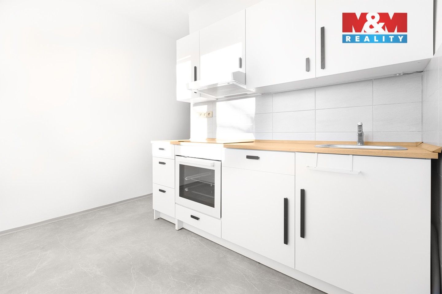 Pronájem byt 2+1 - Petrovice, 58 m²