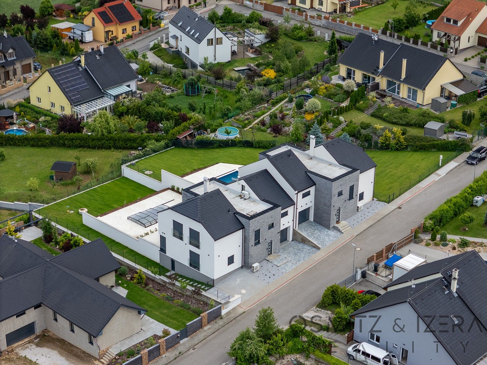 Rodinné domy, Trubín, 301 m²