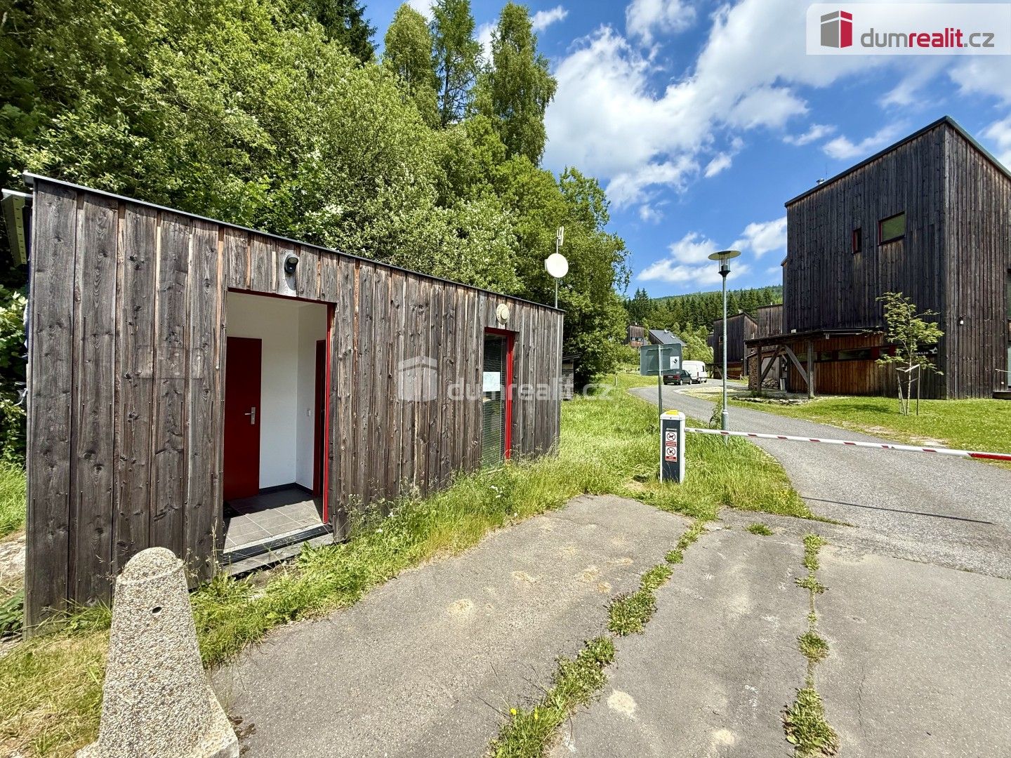 Prodej komerční pozemek - Harrachov, 450 m² - 2