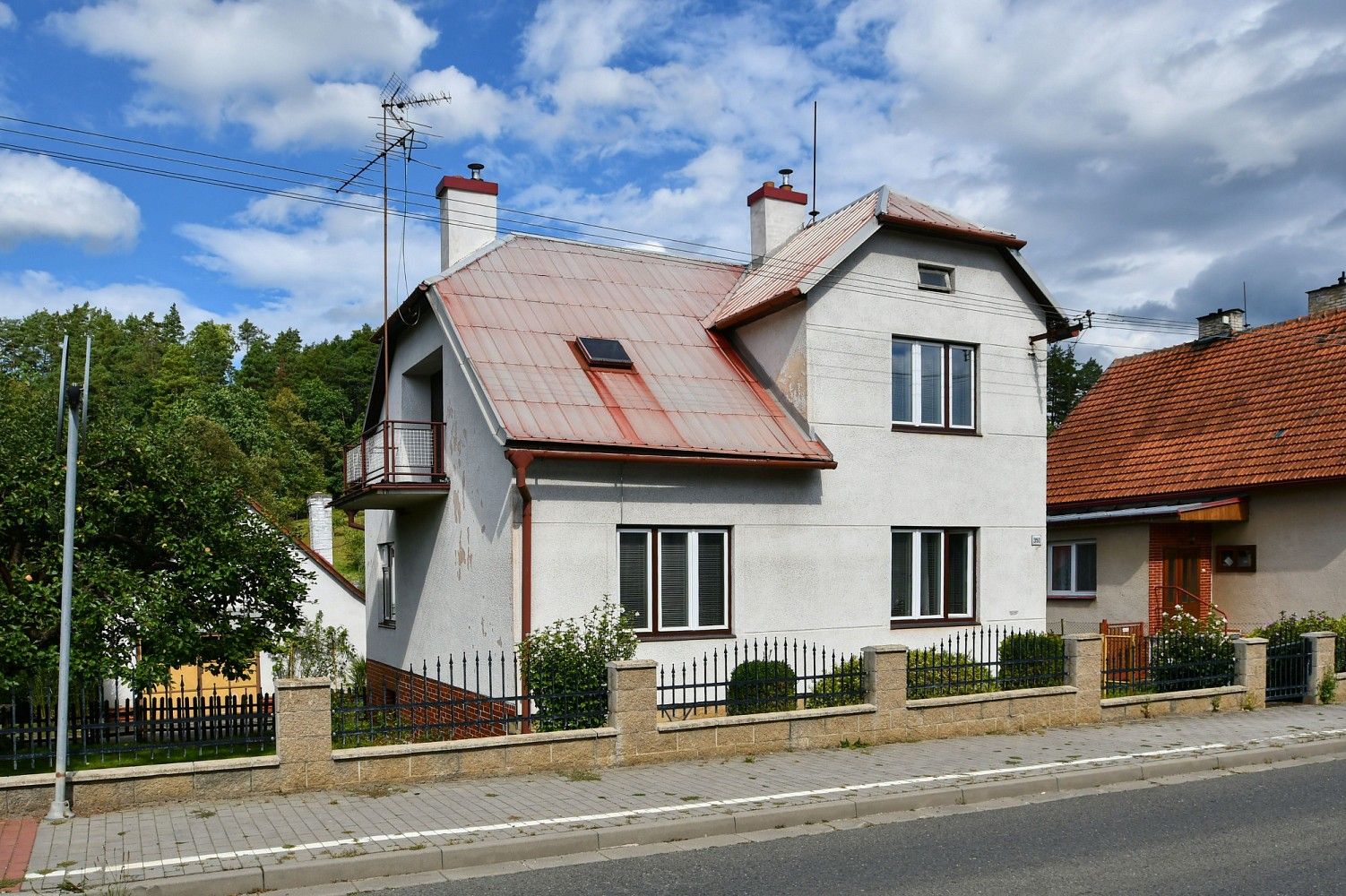 Rodinné domy, Luhačovská, Slavičín, okres Zlín, 190 m² - 1