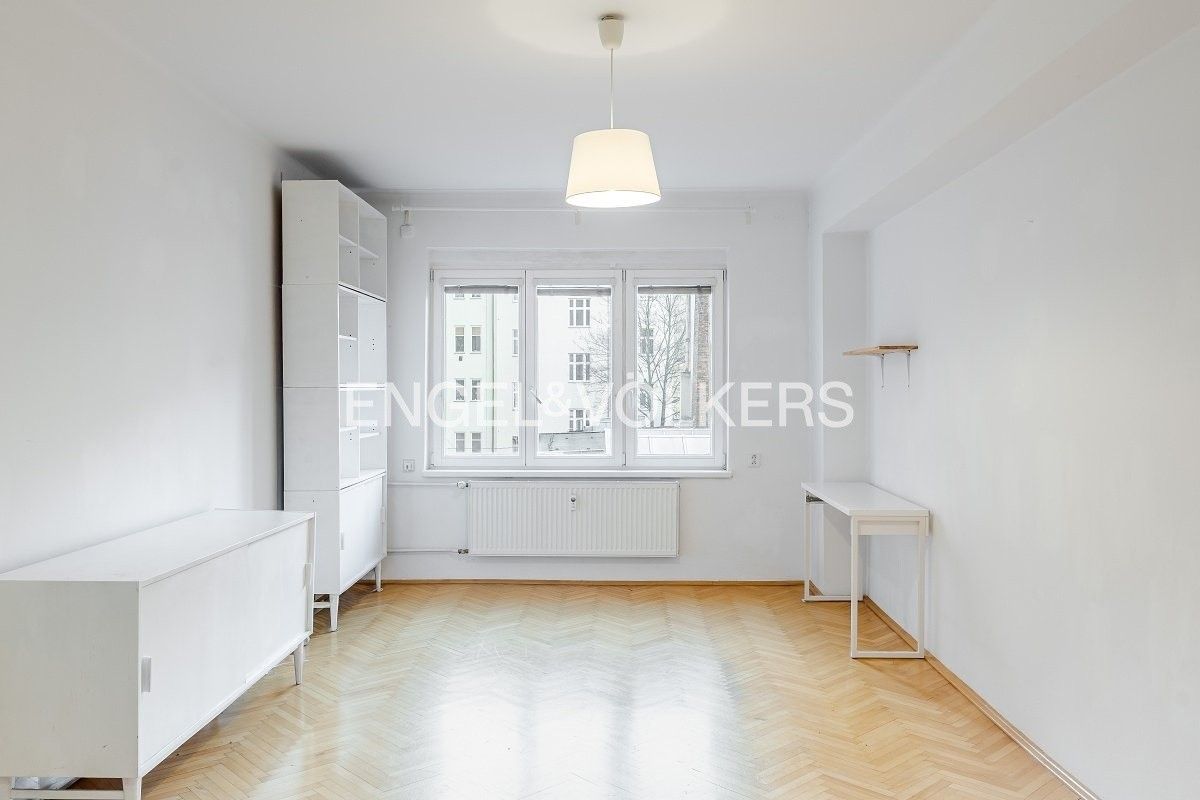 2+1, Perunova, Praha, 59 m²