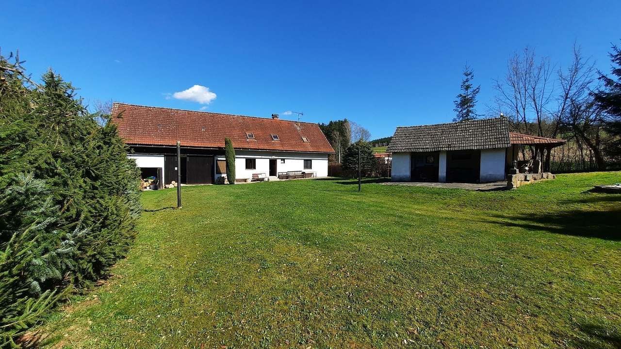 Chaty, Rovensko pod Troskami - Křečovice pod Troskami, Liberecký kraj - 1