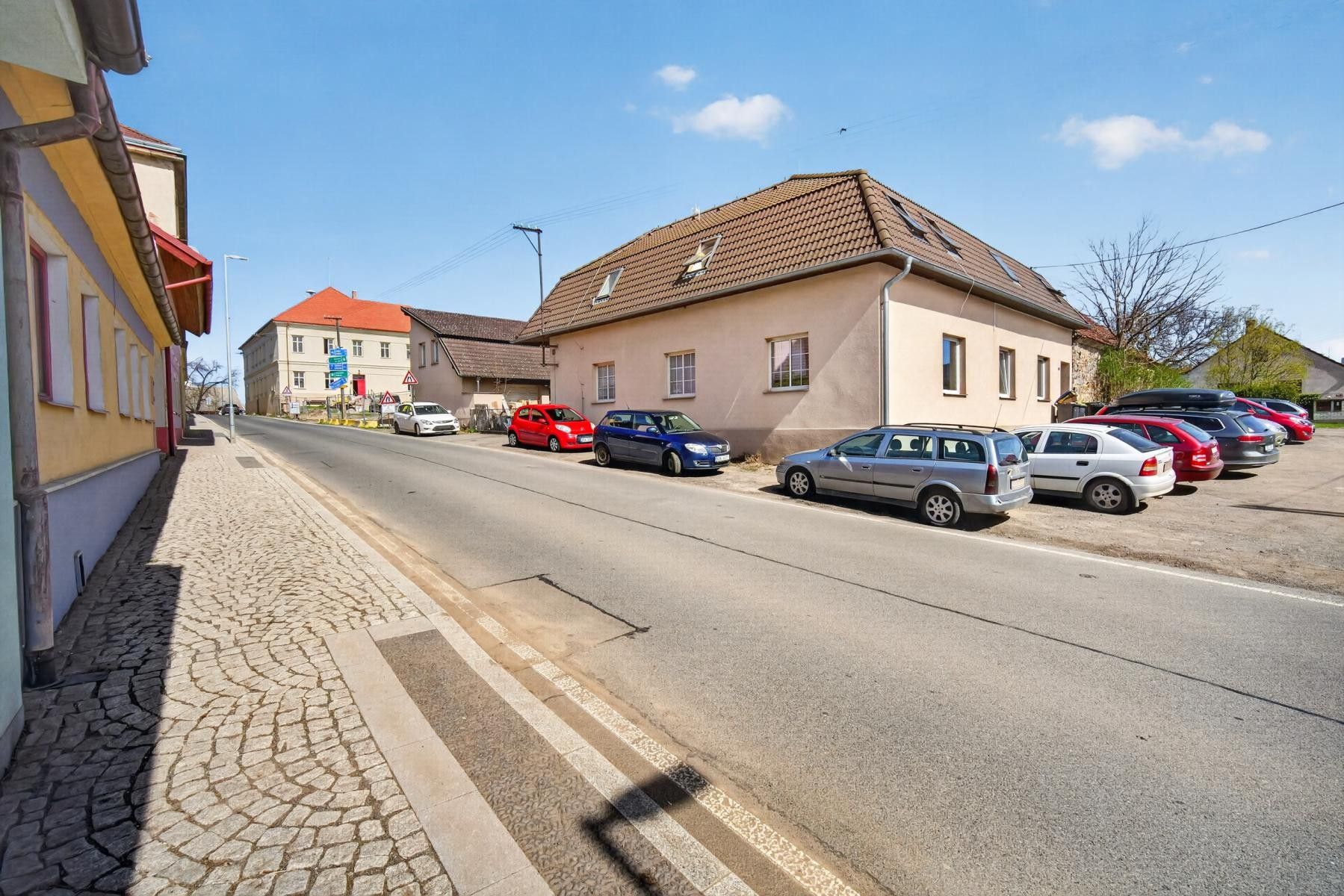 Rodinné domy, Pivovarská, Hostomice, 328 m² - 1