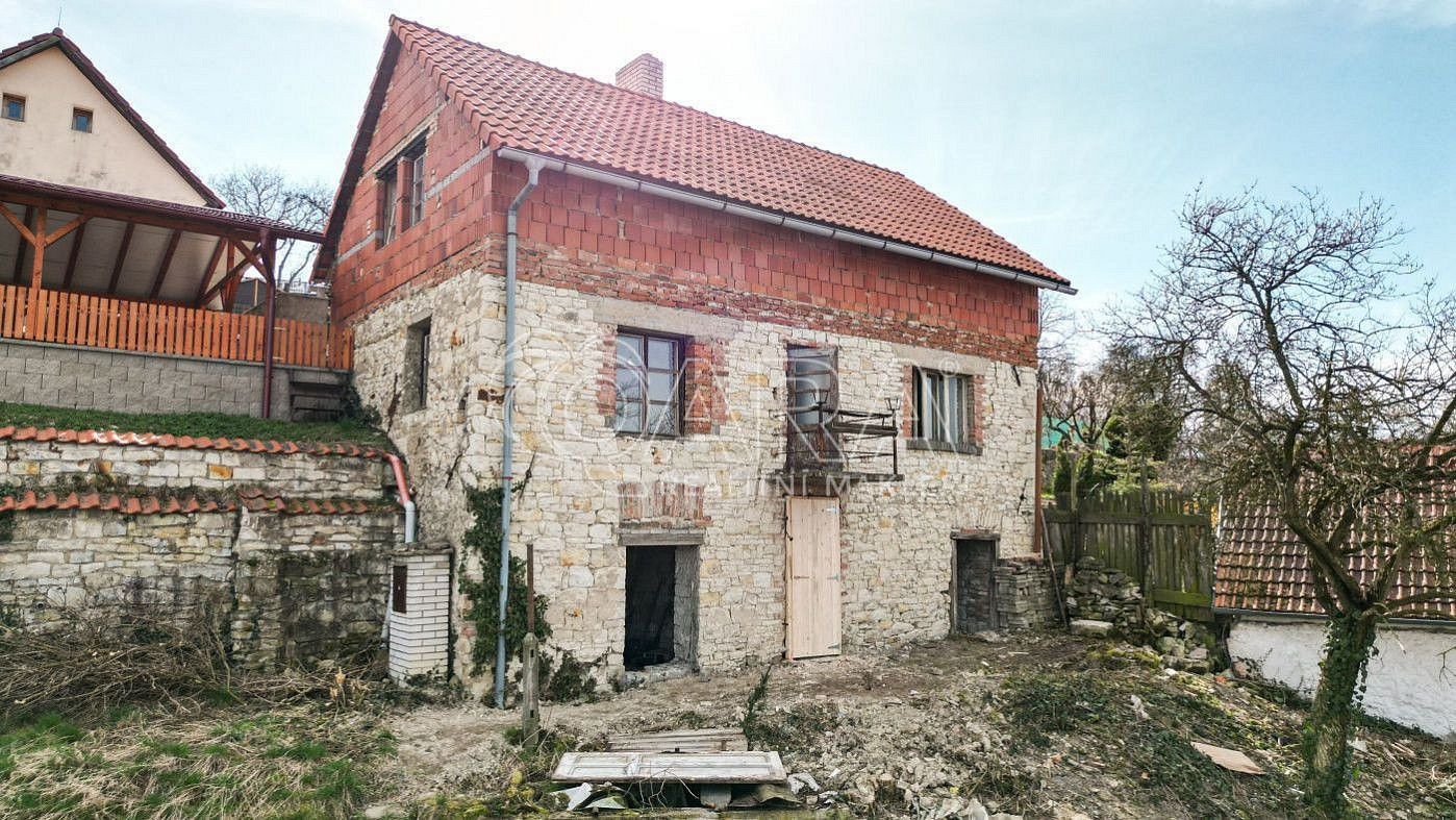Rodinné domy, Mšecké Žehrovice, okres Rakovník, Středočeský kraj, 175 m² - 1