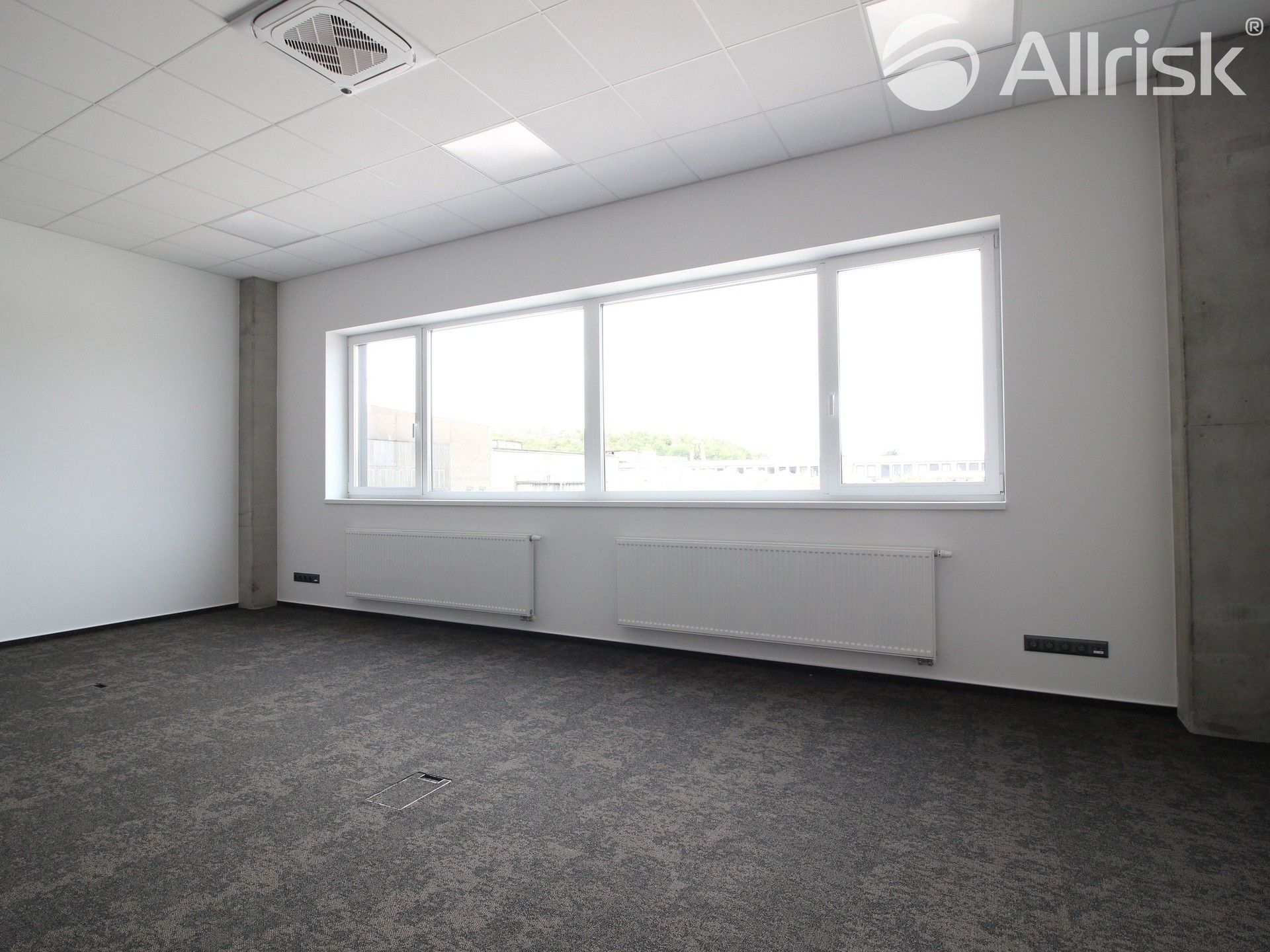 Sklad · 570 m² · Brno - 4