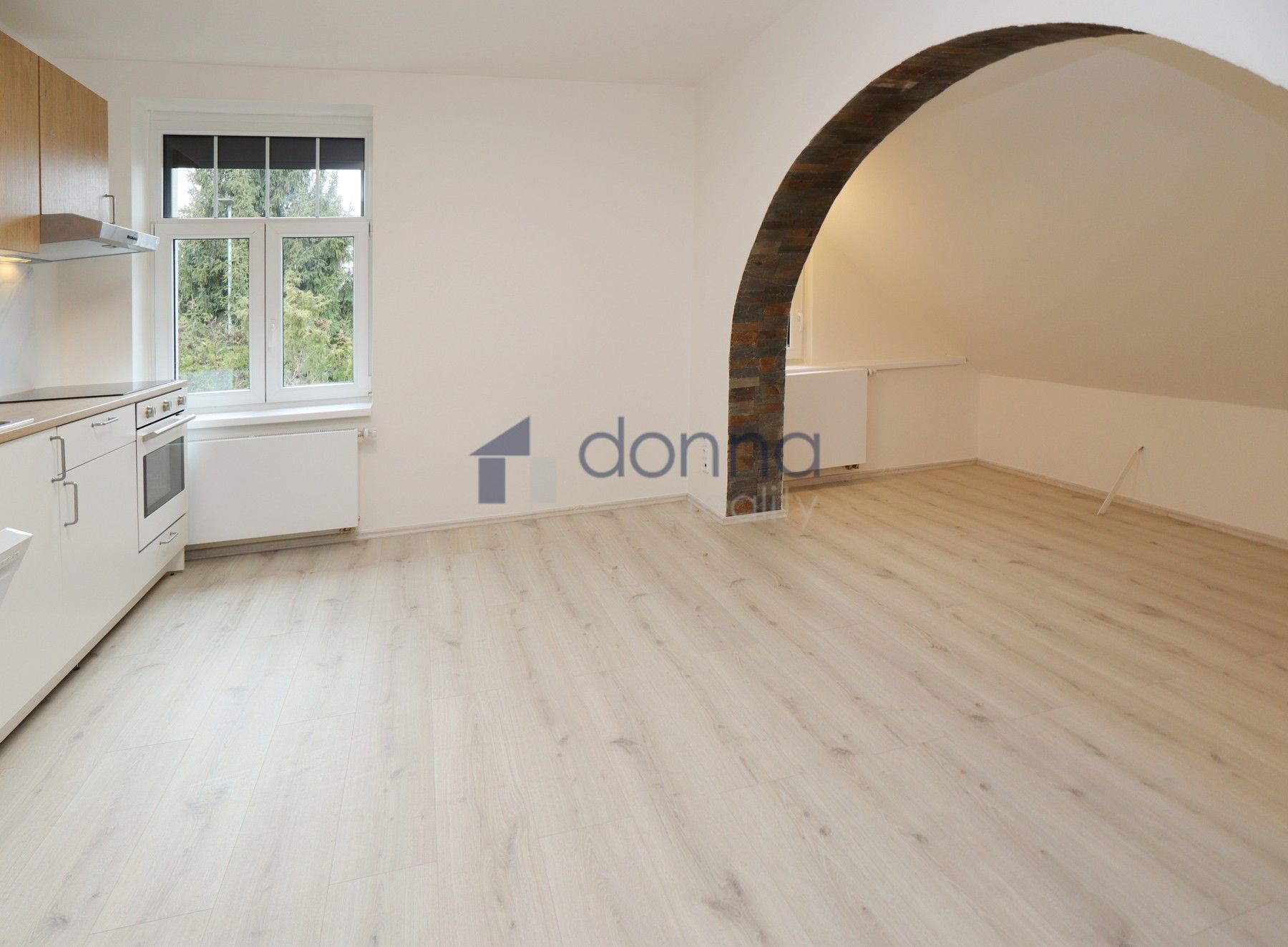 Pronájem byt 4+kk - V Nových Bohnicích, Praha, 71 m²