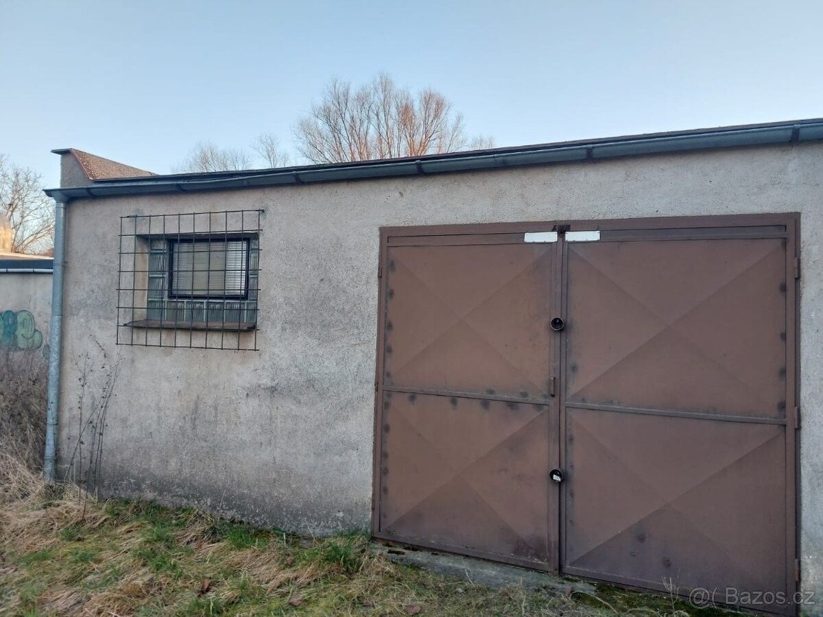 Garáže, Smiřice, 503 03