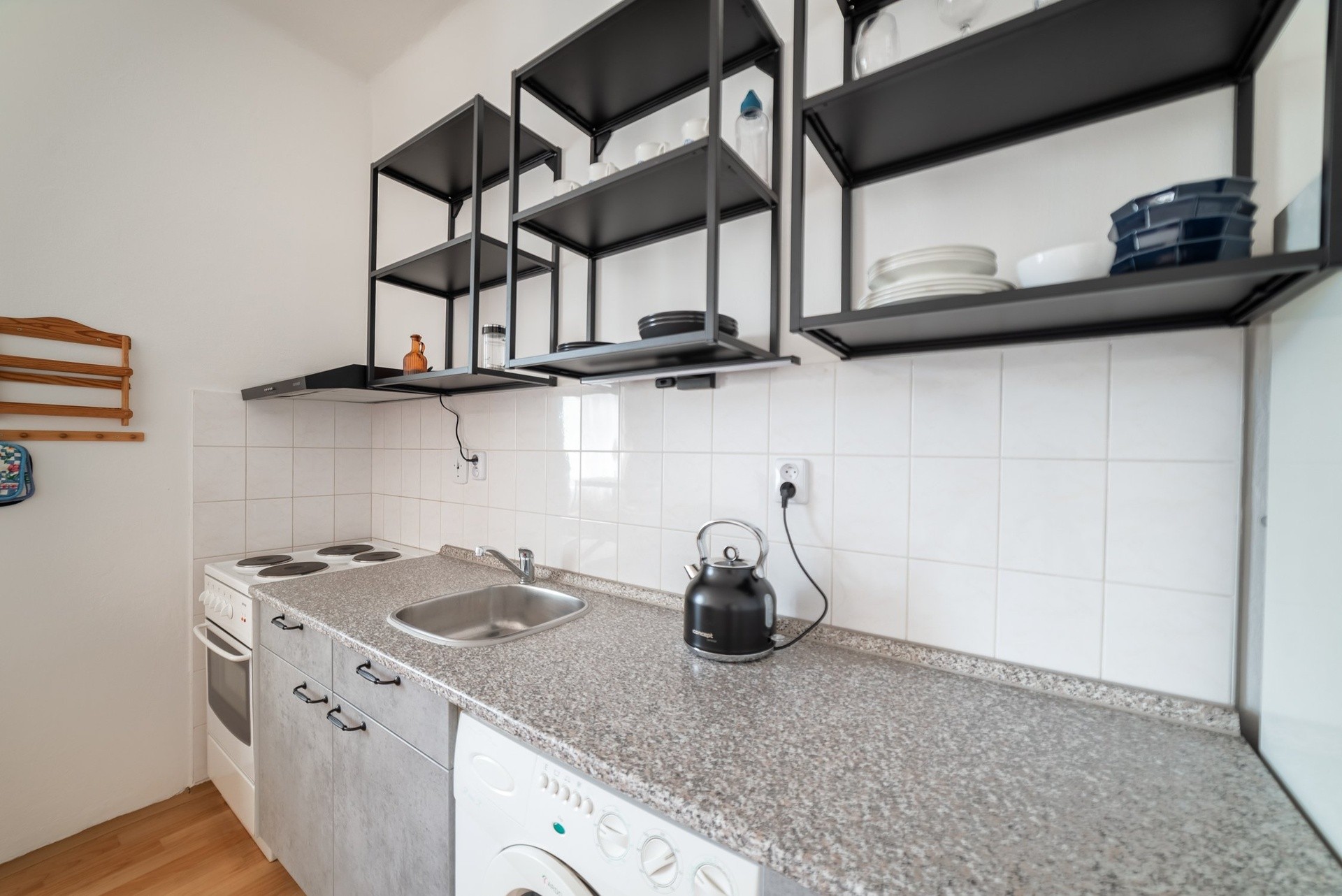 Byt 1+kk · 24 m² · Tusarova, Praha - 3