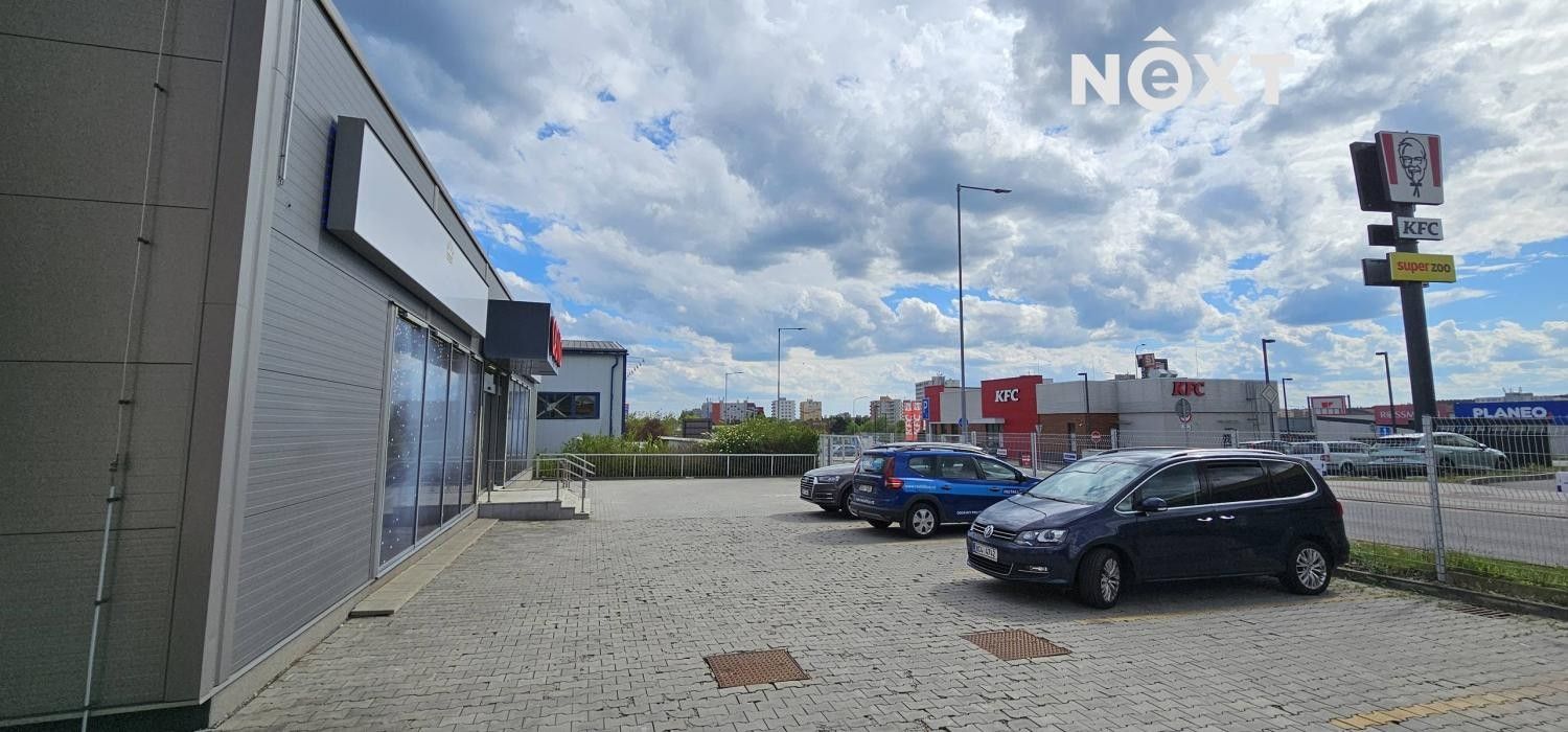 Pronájem obchodní prostory - U Čápova dvora 3219, Tábor, 450 m² - 5