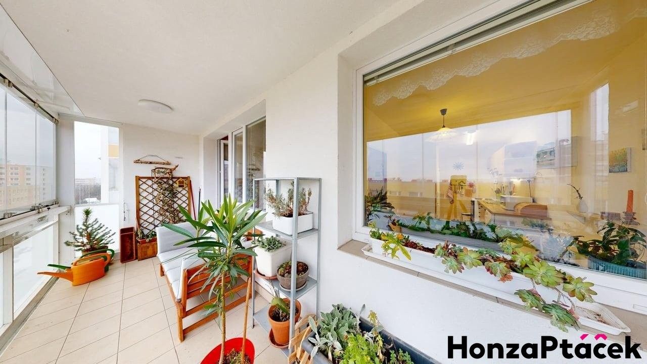 Prodej byt 4+1 - Kuttelwascherova, Praha, 97 m²