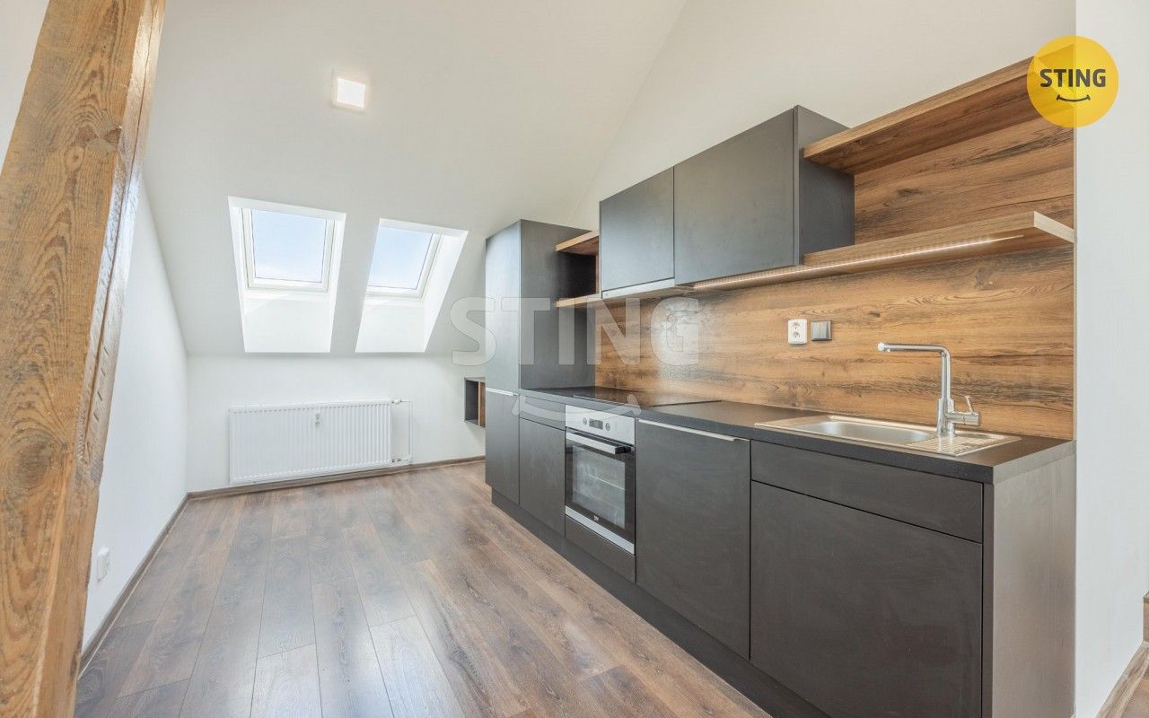 2+kk, Nádražní, Žďár nad Sázavou, 44 m² - 1