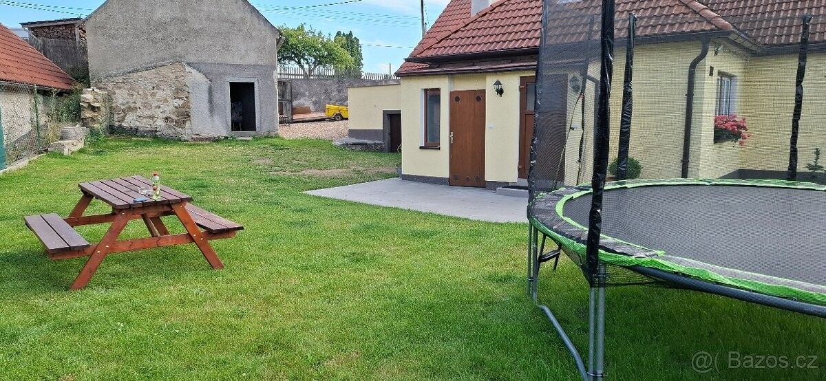 Rodinné domy, Zalužany, 262 84