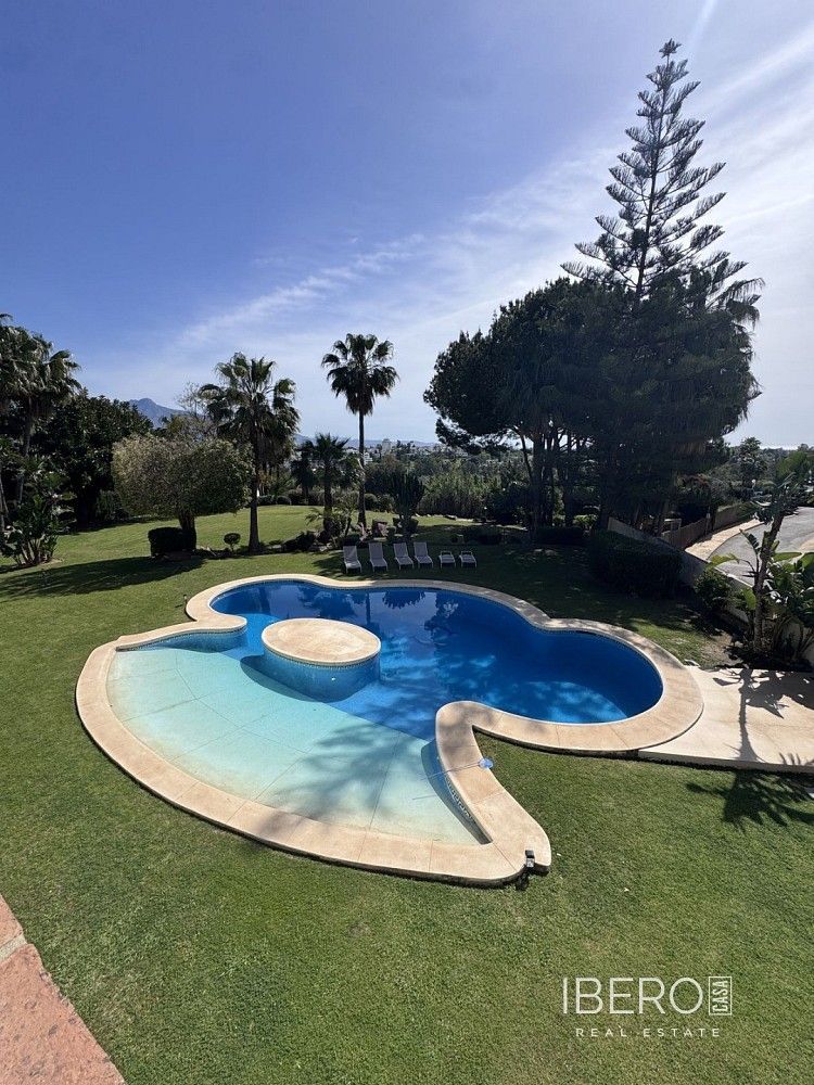 Prodej rodinný dům - Estepona, ES, 350 m² - 2