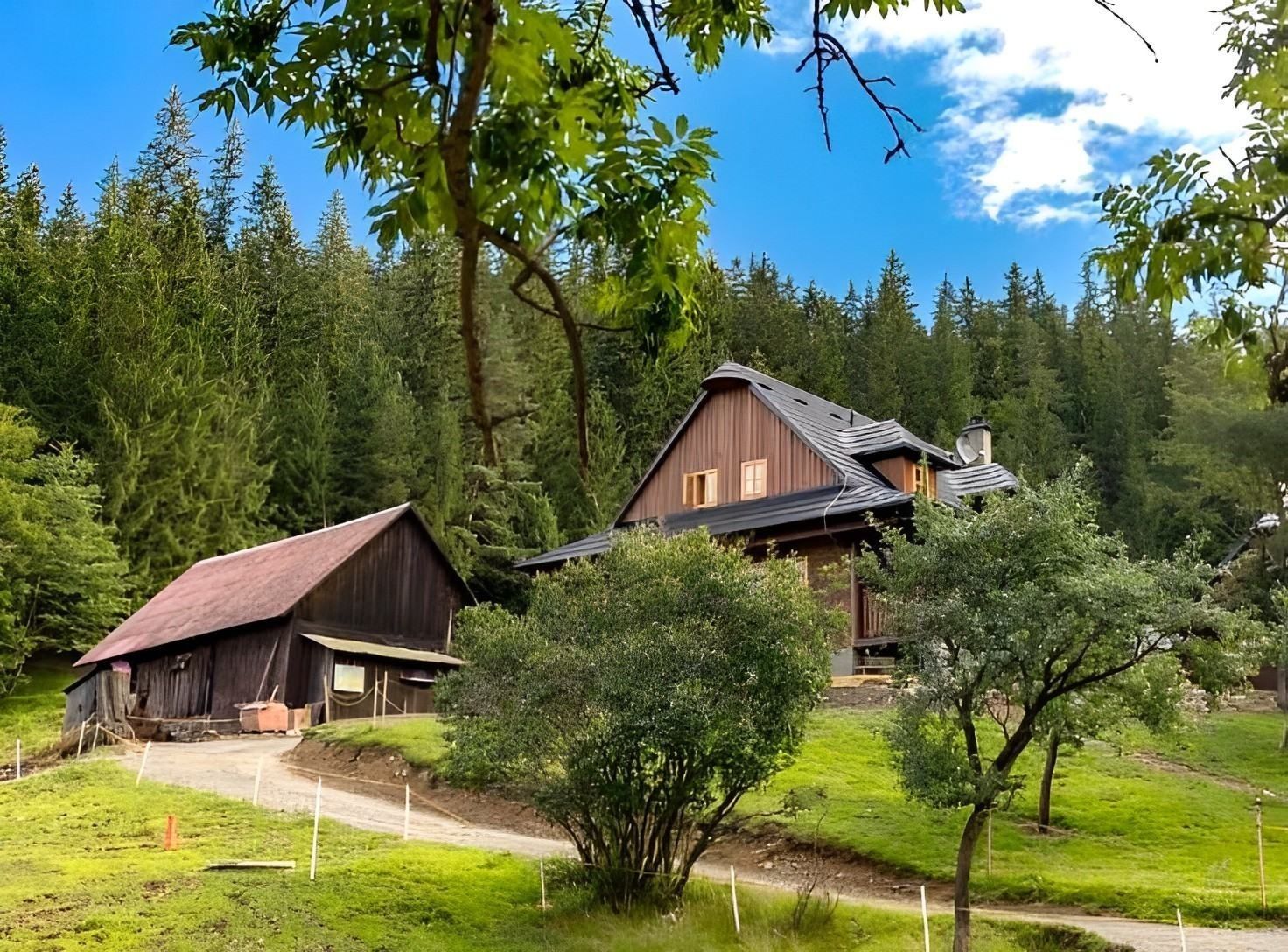Chaty, Velké Karlovice - Malé Karlovice, Zlínský kraj